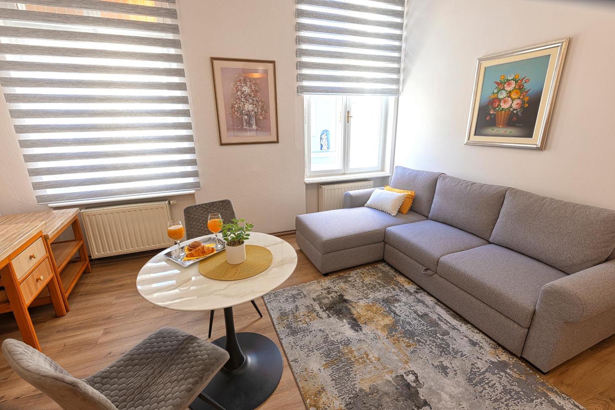 וואראז'דין Apartmani Maltar מראה חיצוני תמונה